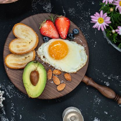 Planche de charcuterie en noyer noir fait main, manche ergonomique