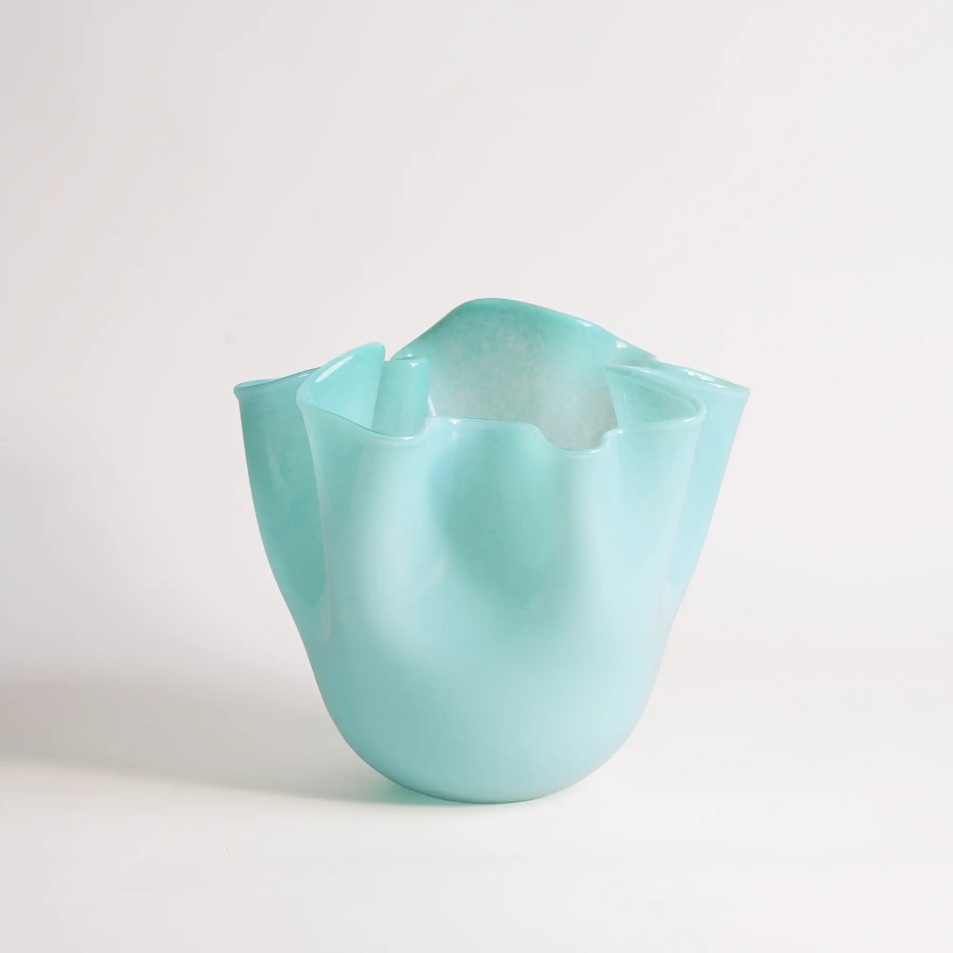 vase art déco turquoise en verre soufflé