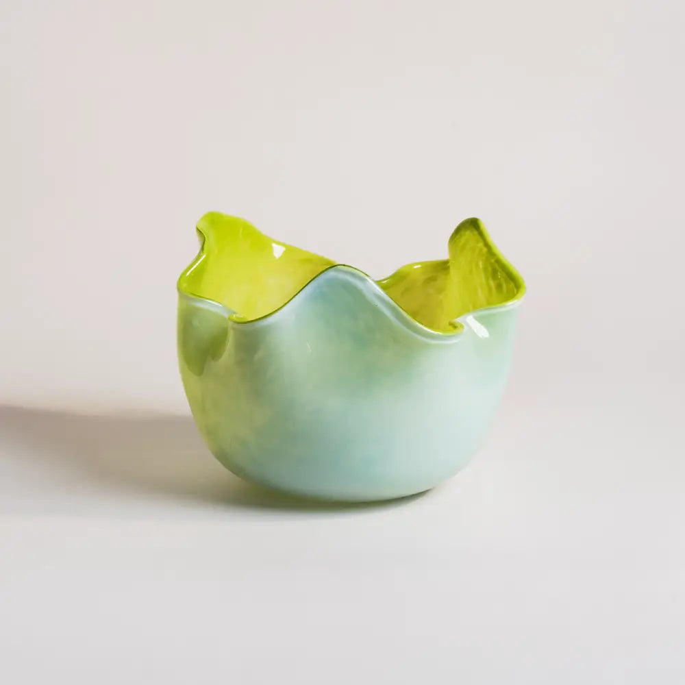 Vase personnalisé vert anis intérieur et bleu pastel extérieur