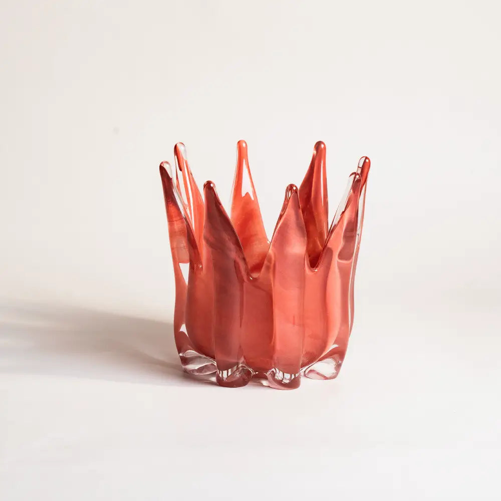 Vases et fleurs – Éclat de Fleur en verre coloré, vase en verre rouge en forme de flamme.