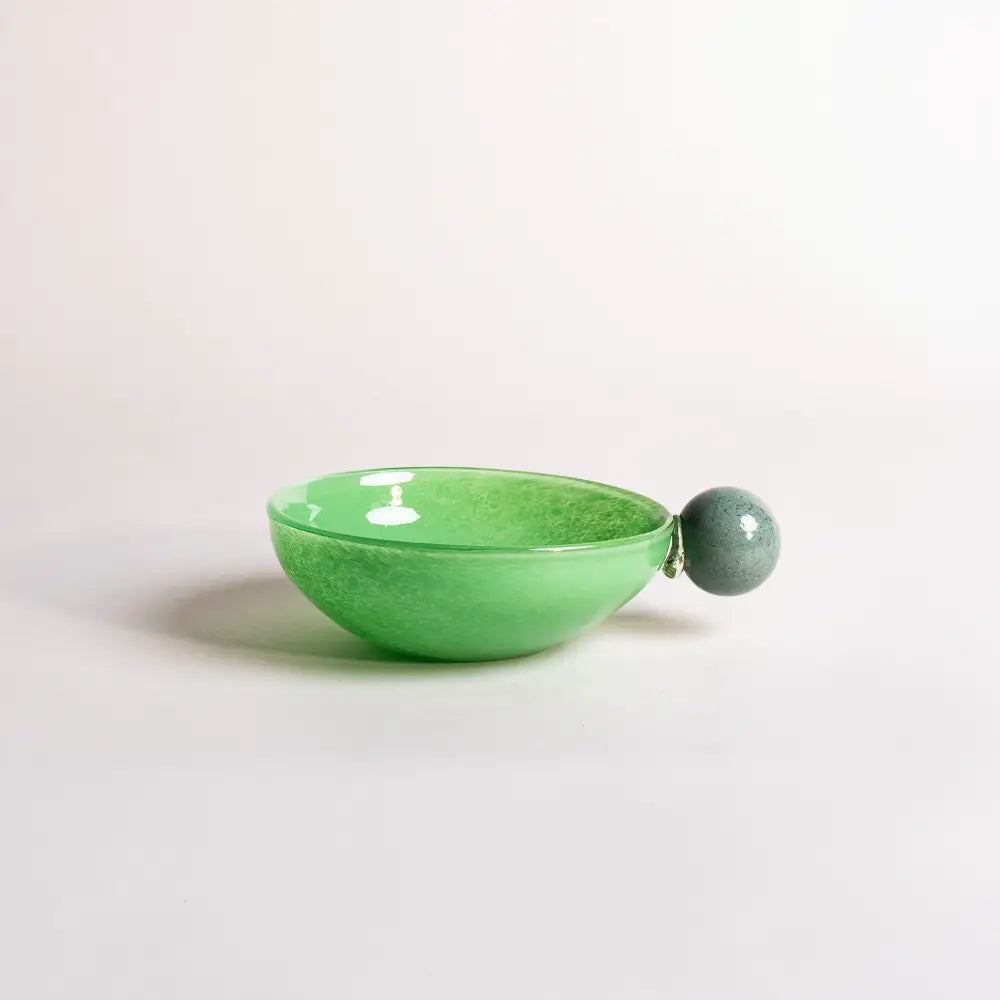 Coupelle en verre soufflé avec sphère décorative façon pierre